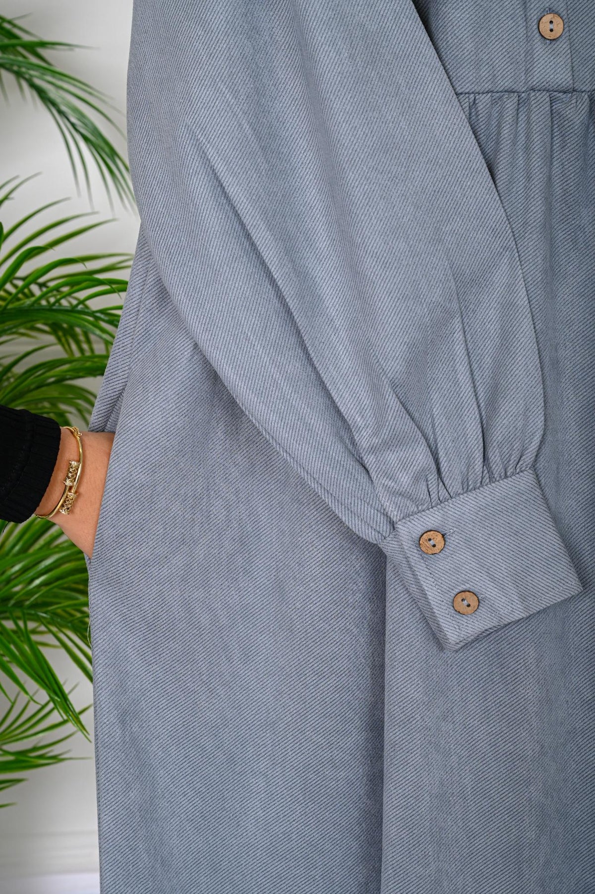 نَسمة - ABAYA MOOD